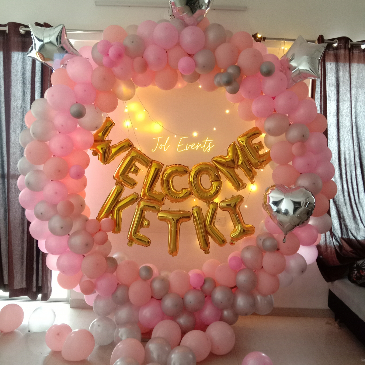 Newborn baby best sale balloon decoration