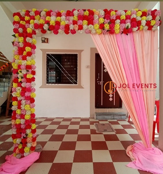 Ring Ceremony And Engagement Decoration At Home With Balloons